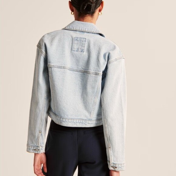 Abercrombie & Fitch NEW! Cropped Denim Jean Jacket In Cream/Bleached Wash XS - Picture 11 of 15